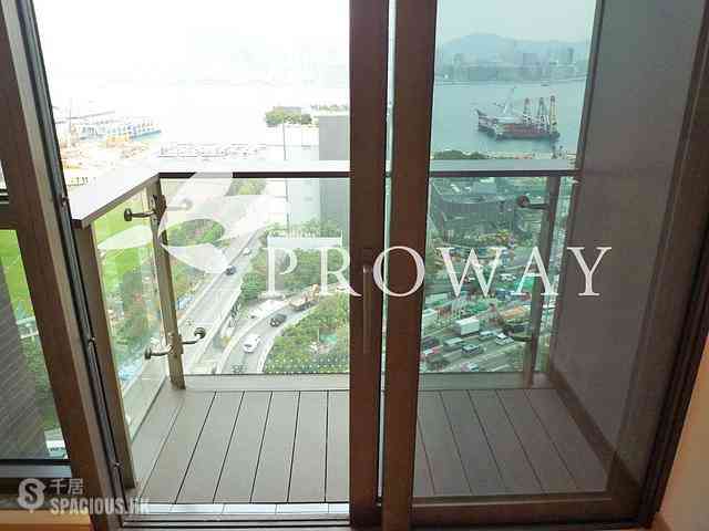 Wan Chai - The Gloucester 02