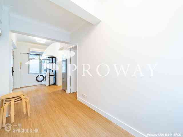 Happy Valley - Evone Court 06
