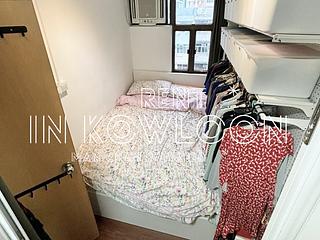 Mong Kok - Kai Wan Building 08