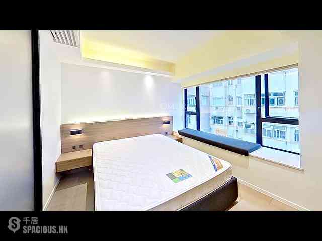 Wan Chai - 15, St. Francis Street 15