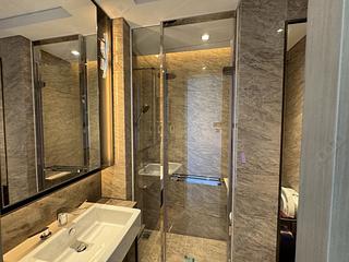 North Point - Victoria Harbour Phase 2B-3 Tower 1 05