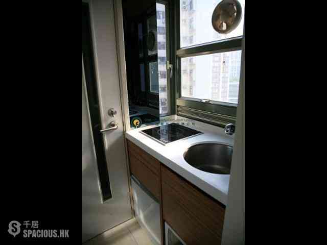 Sheung Wan - Urbana 38 03
