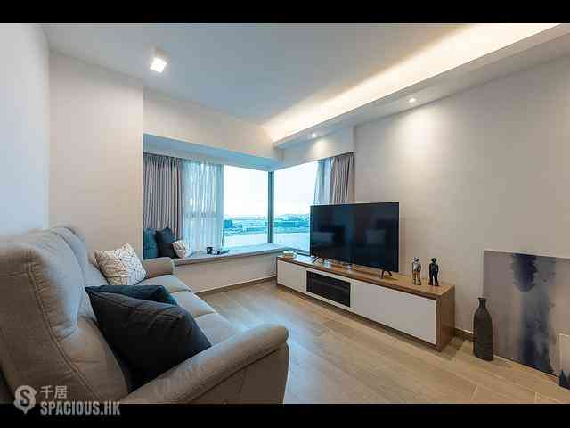 Tung Chung - Seaview Crescent Block 2 01