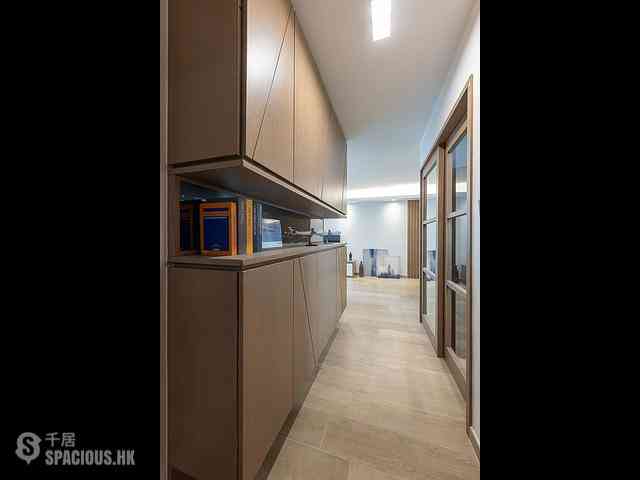 Tung Chung - Seaview Crescent Block 2 05