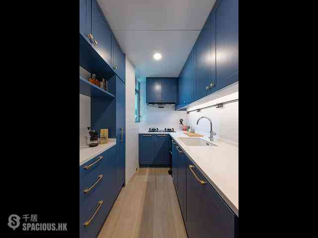 Tung Chung - Seaview Crescent Block 2 12