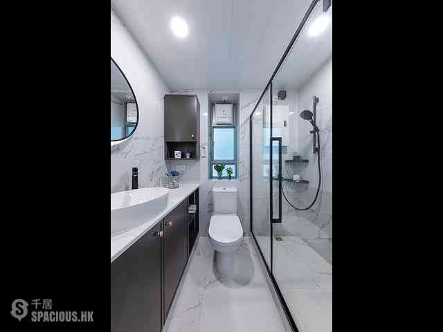 Tung Chung - Seaview Crescent Block 2 14