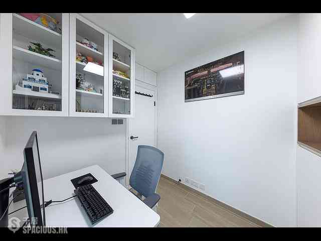 Tung Chung - Seaview Crescent Block 2 11