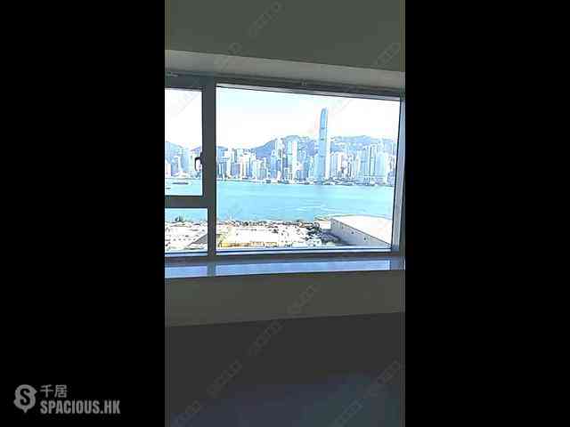 West Kowloon - The Harbourside Block 1 01