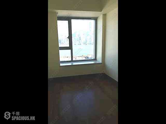 West Kowloon - The Harbourside Block 1 06