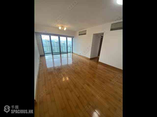 West Kowloon - The Harbourside Block 3 04