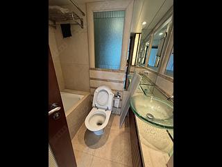 West Kowloon - The Harbourside Block 3 06
