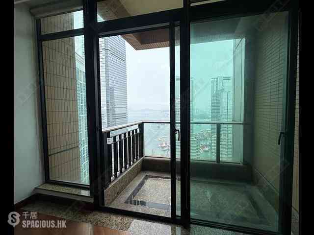 West Kowloon - The Arch Moon Tower (Block 2A) 05