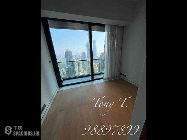 Mid Levels West - The Legacy Phase 1 Tower 2 04
