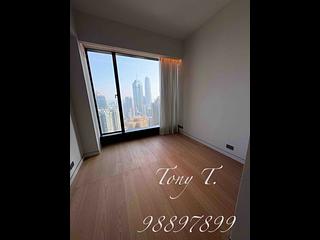 Mid Levels West - The Legacy Phase 1 Tower 2 07