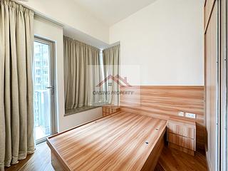 Wan Chai - The Avenue Phase 2 Block 3 04