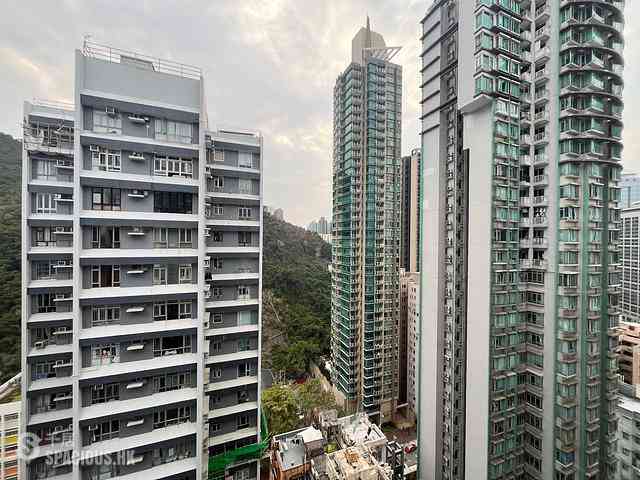 Quarry Bay - King's View Court Block B 10