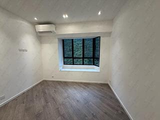 Stubbs Road - Nicholson Tower 10