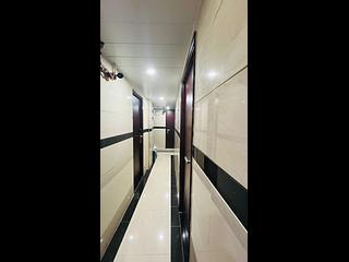 Yau Ma Tei - Man Chik Building 02