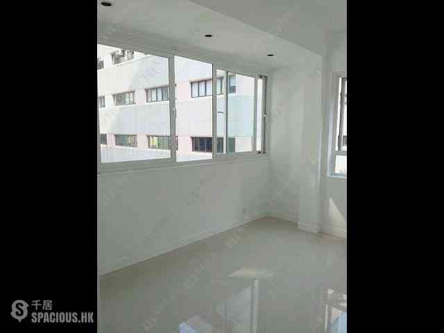 Sai Ying Pun - 25, Eastern Street 02