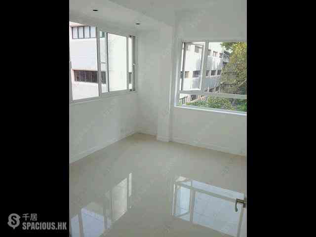 Sai Ying Pun - 25, Eastern Street 07