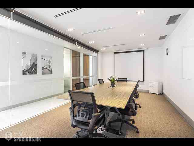 Central - 8 Wyndham Street 01