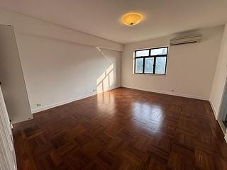 Causeway Bay - Fontana Gardens 11