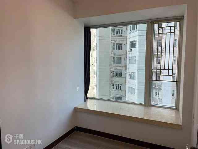 Tai Hang - The Legend 11