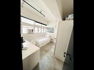Sai Ying Pun - Siu On Building 05