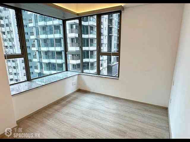 Mid Levels Central - Peach Blossom 05