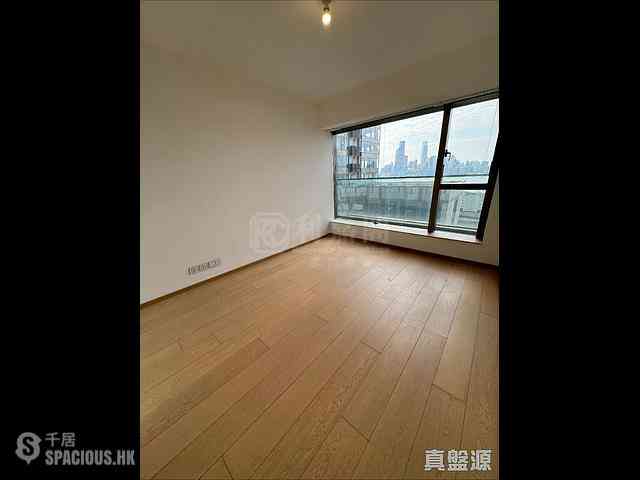 Fortress Hill - Harbour Glory Block 5 02