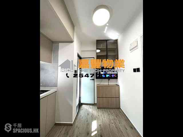 Sai Ying Pun - Wing Wah Building 03