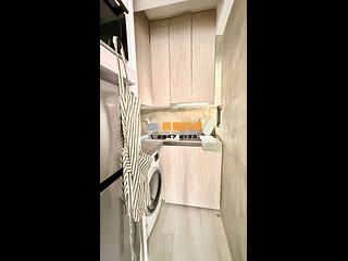 Sai Ying Pun - Hoi Sing Building Block 2 03