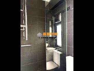 Sai Ying Pun - Hoi Sing Building Block 2 04