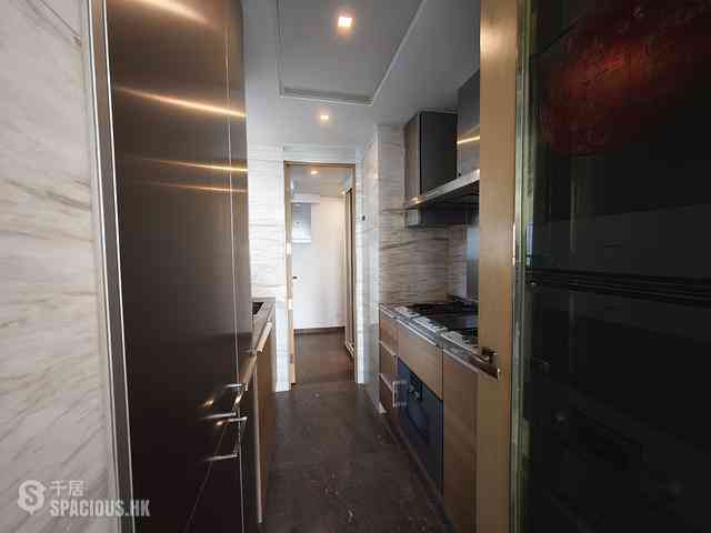 Fortress Hill - Harbour Glory Block 5 09