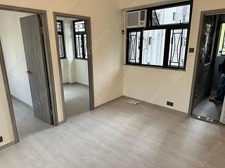 Sai Ying Pun - Fu Moon Building 02
