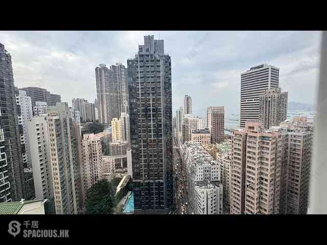 Sai Ying Pun - King Ming Mansion 01
