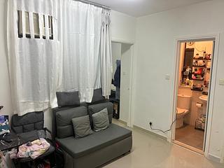 Tai Hang - Dragon Centre 02