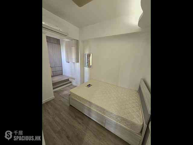 Tsim Sha Tsui - Yiu Pont House 06