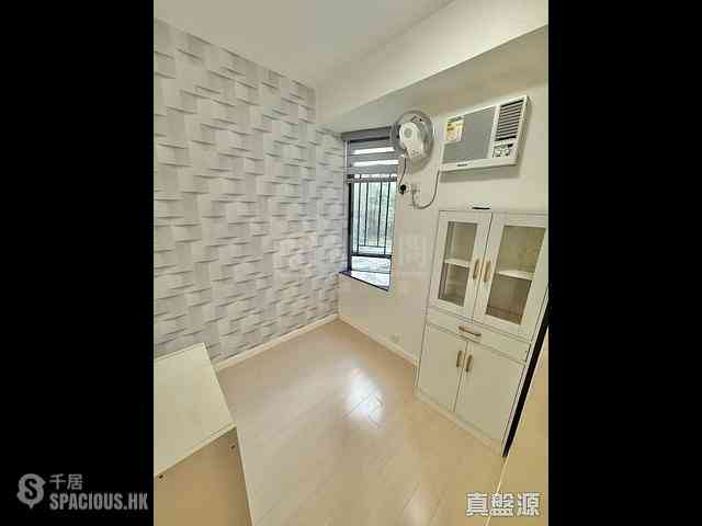 Quarry Bay - Kornhill Block P 04