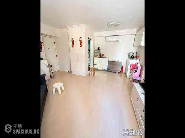 Quarry Bay - Kornhill Block P 05