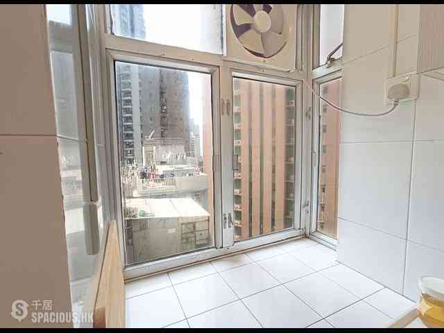 Sheung Wan - Hang Cheong Tai Building 13