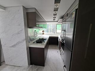 Soho - Centrestage Block 2 07