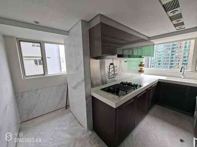 Soho - Centrestage Block 2 04