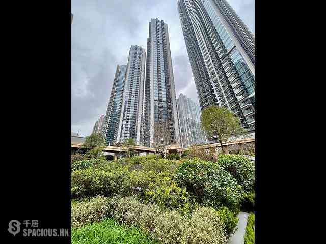 Lohas Park - Lohas Park Phase 12B Park Seasons 10