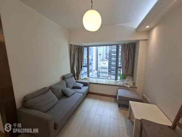 Sheung Wan - Queen's Terrace 01