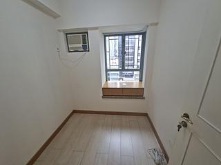 Sheung Wan - Queen's Terrace 09