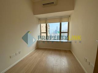 Sai Ying Pun - The Nova 09