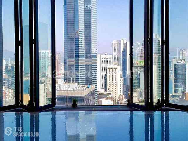 Mid Levels Central - Gramercy 02