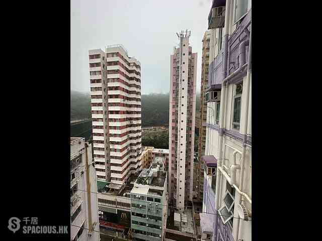 Shau Kei Wan - Ho King Building 16