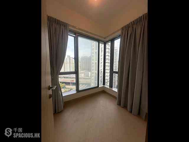 Cheung Sha Wan - Grand Victoria Phase 1 Grand Victoria I Tower 3A 08